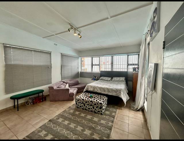 3 bed property to rent in KENSINGTON